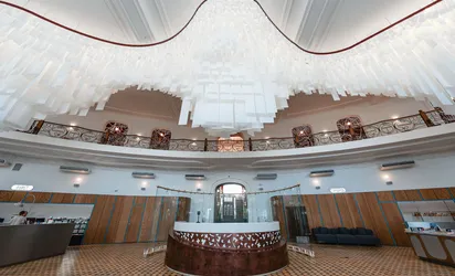 Свет как диалог эпох: в томском Пассаже Второва история встречается с современностью