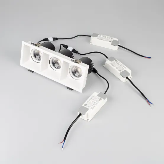 Фото #4 товара Светильник MS-FLOW-BUILT-S230x85-3x6W Warm3000 (WH, 55 deg, 230V) (Arlight, IP20 Металл, 5 лет)